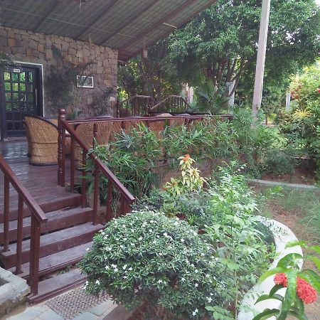 Welcomheritage Ranthambore Forest Resort 萨瓦伊马多普尔 外观 照片